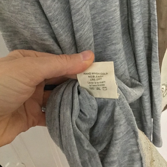 Anthropologie Top - Picture 5 of 6